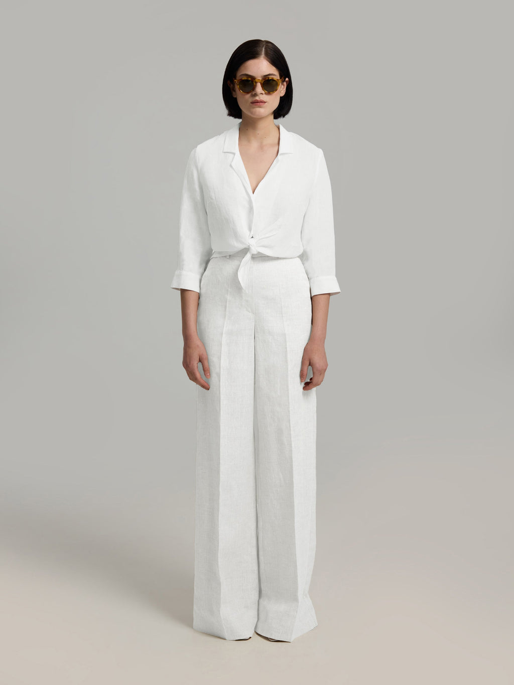 Gisella | Women's White Linen Pants with High Waist & Pressed Pleats | Stylish Comfort for Effortless Elegance