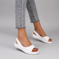 Lynn Collection | Orthopedic Sandals for Women with Ultra-Soft Cushioning | Lightweight Comfort for All-Day Wear