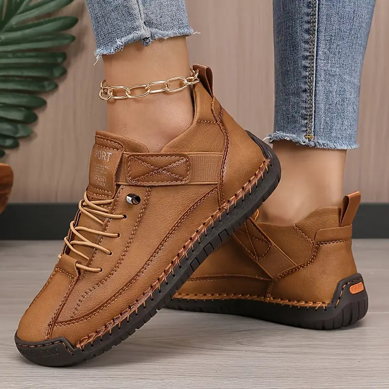 Brown women's lightweight breathable sneaker